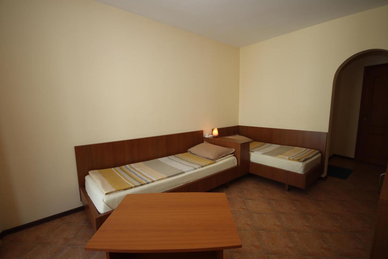 Hotel Continental 키텐 외부 사진